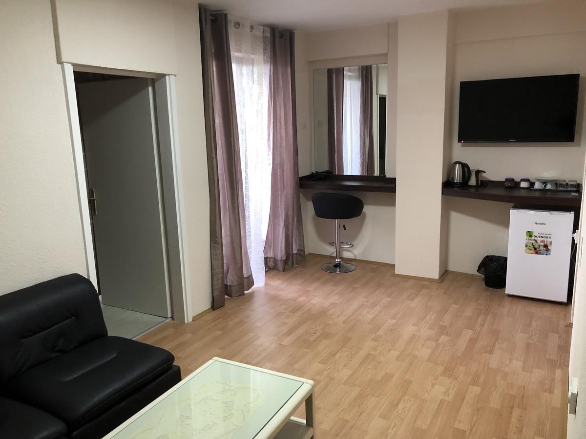 City Apartment Strumica Buitenkant foto